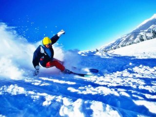 滑雪技巧之三种基本的滑降技术
