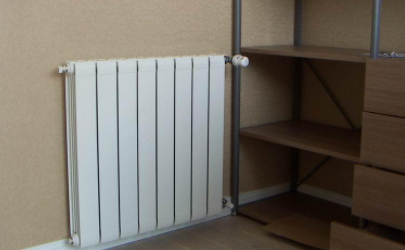 精装修的房子安装暖气片如何隐藏管道？